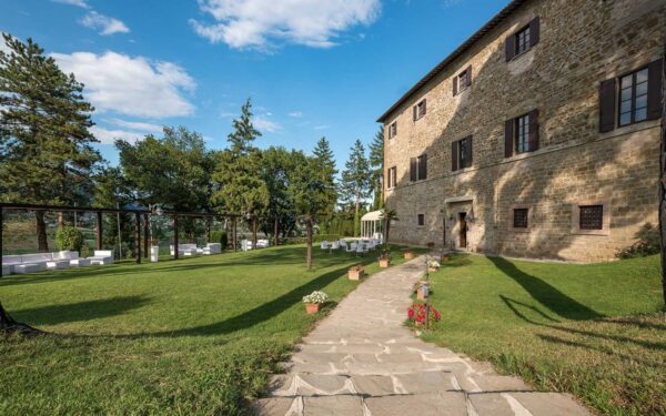 CENA CON DELITTO – HOTEL VILLA MONTEGRANELLI - GUBBIO - immagine 2