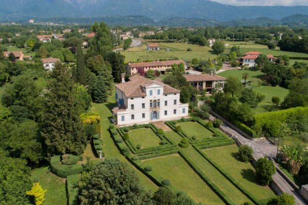 SUPEREROI PER UN GIORNO - VILLA FILIPPIN ZAMBALDI - PAGNANO (TV) - immagine 3